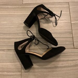 Tie Ankle Pumps